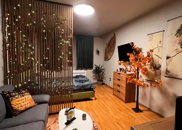 Near The Lift With A Private Parking Апартамент *