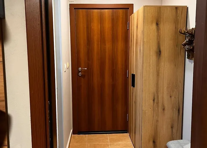 Апартамент Near The Lift With A Private Parking